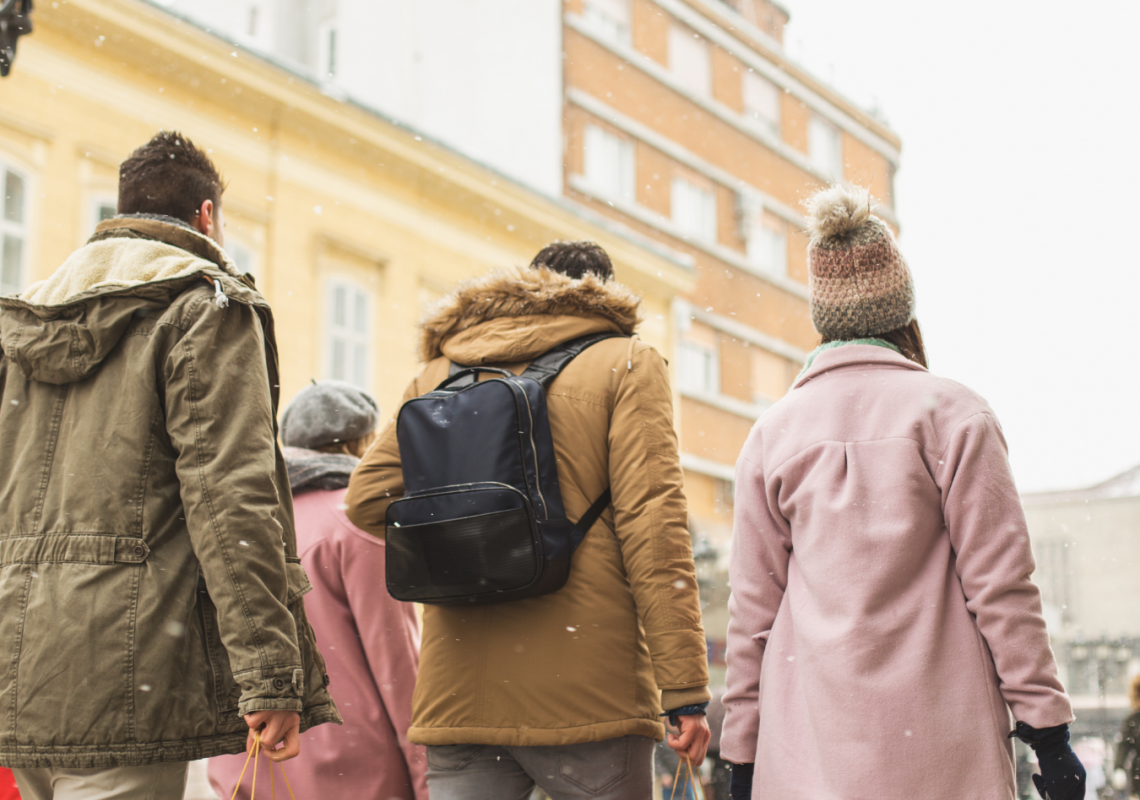 Samoobrona w zimie – jak bronić się w grubych ubraniach i na śliskiej nawierzchni?