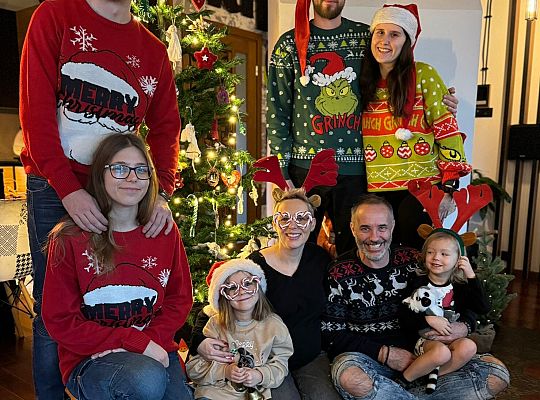 Świąteczne Życzenia od Kravvtrening