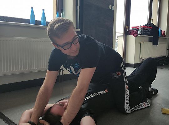 Lutowe spotkanie Szkoły Kravvtrening