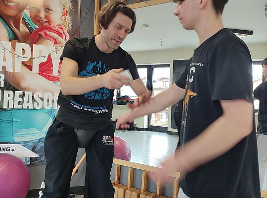 Lutowe spotkanie Szkoły Kravvtrening