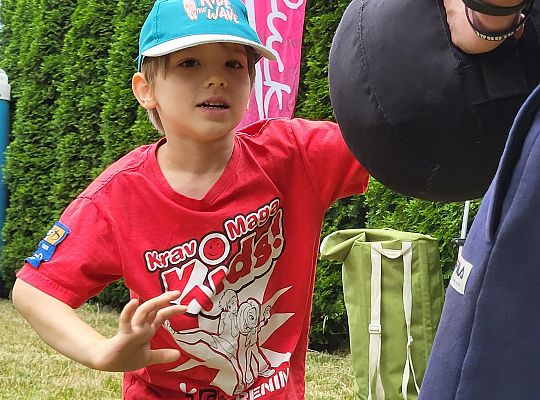 Bezpieczna droga do szkoły – jak uczyć dzieci reagowania na zagrożenia?