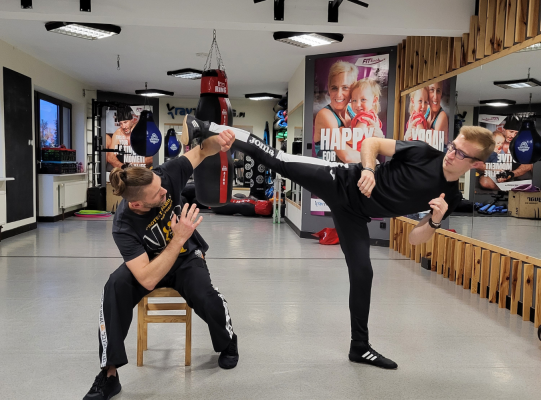 Siła, szybkość i kondycja w sztukach walki